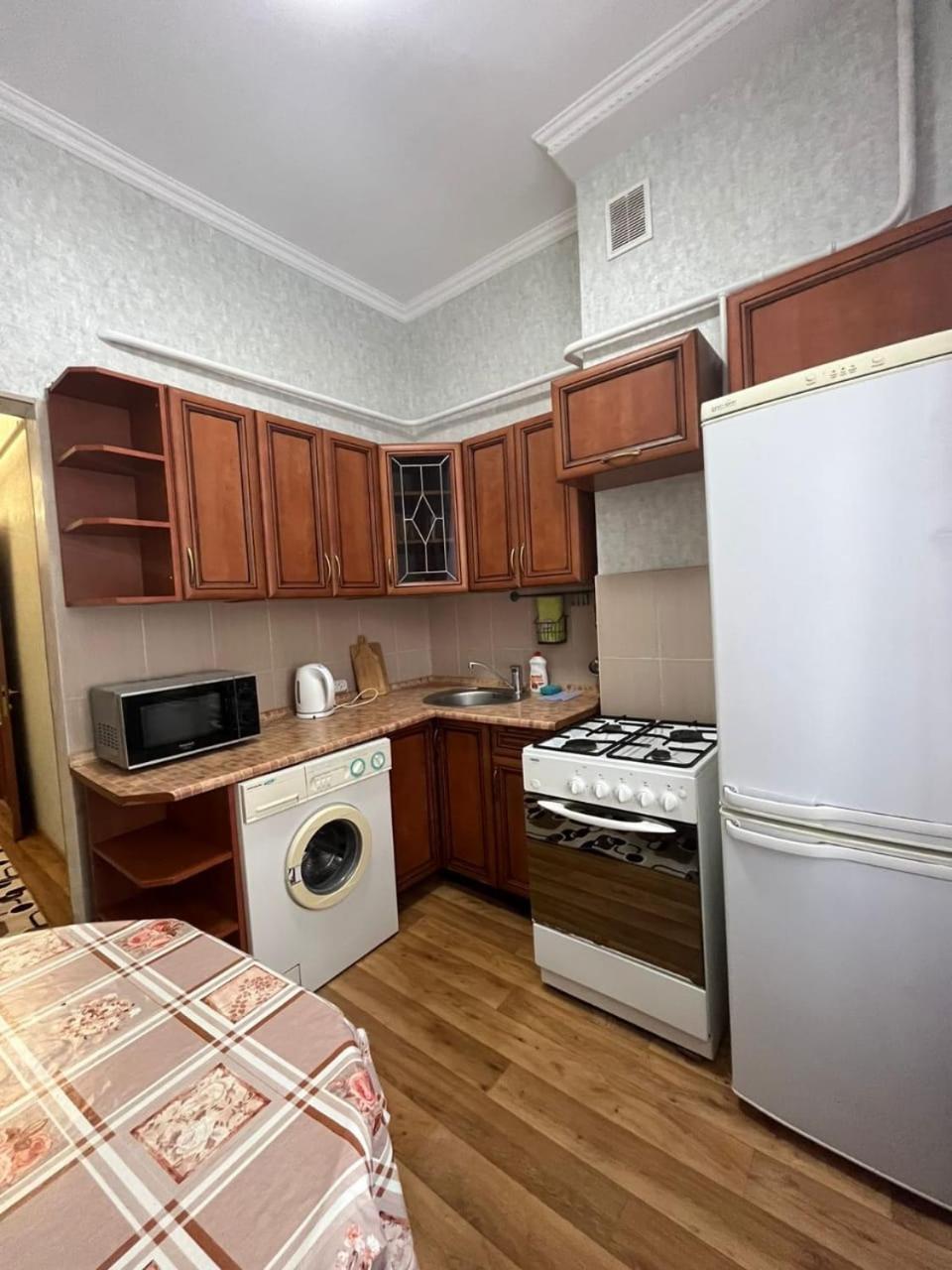 Apartments On Mustafa Ozturk Almati Szoba fotó
