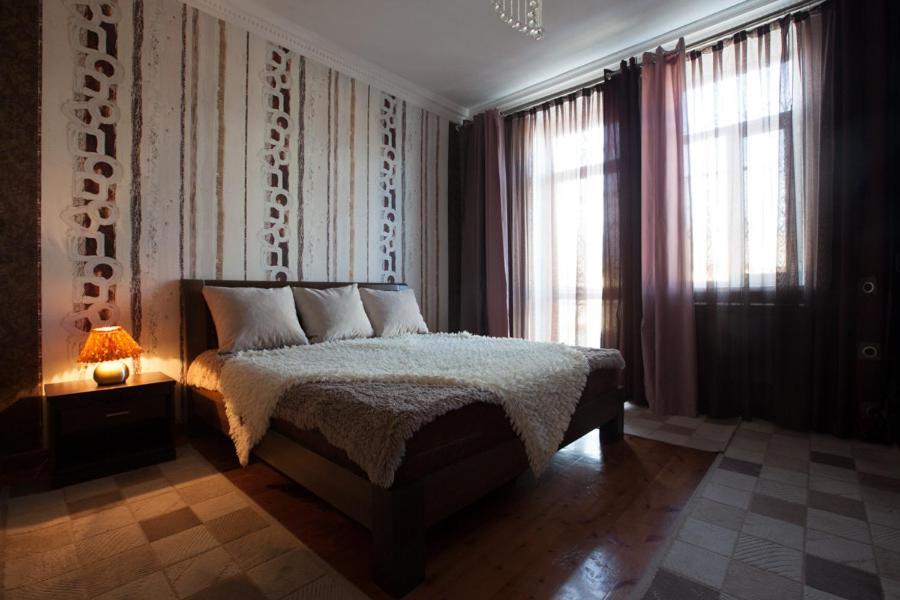 Apartments On Mustafa Ozturk Almati Kültér fotó